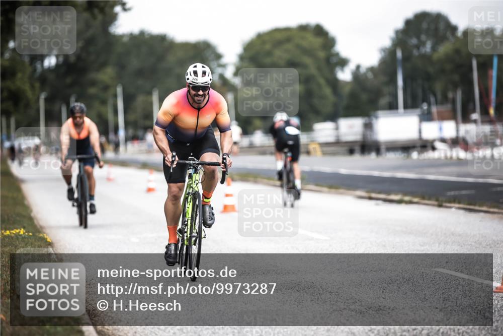 16.08.2026 - KN Förde Triathlon 2026 H.Heesch http://msf.ph/oto/9973287 16.08.2026 11:27:06 Radfahren 311, 334, 345, 371, 382, 435 meine-sportfotos.de