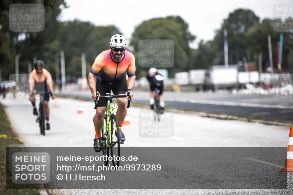 16.08.2026 - KN Förde Triathlon 2026 H.Heesch http://msf.ph/oto/9973289 16.08.2026 11:27:06 Radfahren 311, 334, 345, 371, 382, 435 meine-sportfotos.de