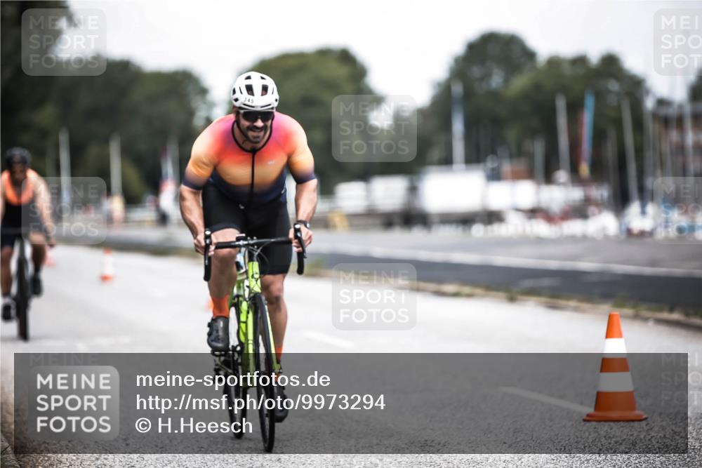 16.08.2026 - KN Förde Triathlon 2026 H.Heesch http://msf.ph/oto/9973294 16.08.2026 11:27:07 Radfahren 311, 334, 345, 371, 382, 435 meine-sportfotos.de