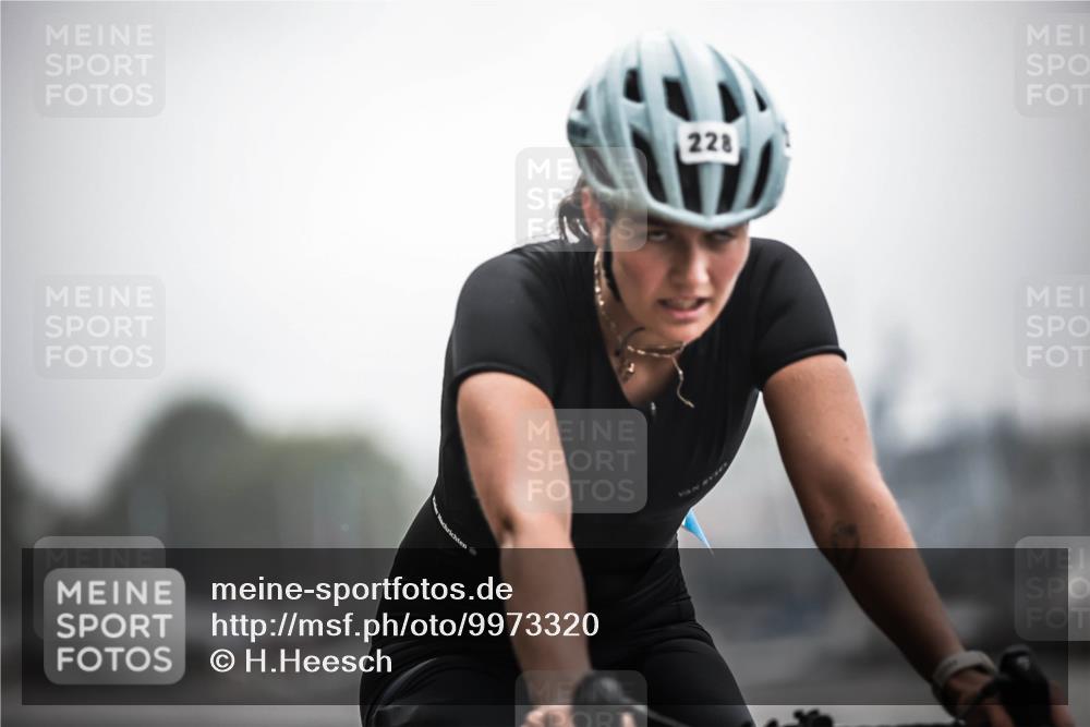 16.08.2026 - KN Förde Triathlon 2026 H.Heesch http://msf.ph/oto/9973320 16.08.2026 10:04:12 Radfahren 226, 227, 228 meine-sportfotos.de