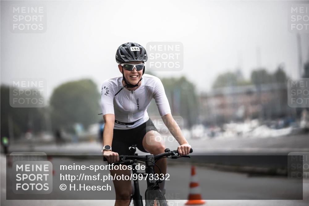 16.08.2026 - KN Förde Triathlon 2026 H.Heesch http://msf.ph/oto/9973332 16.08.2026 10:04:15 Radfahren 227, 228 meine-sportfotos.de