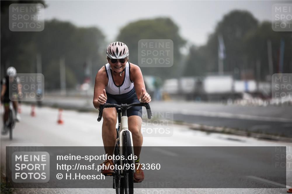 16.08.2026 - KN Förde Triathlon 2026 H.Heesch http://msf.ph/oto/9973360 16.08.2026 10:04:25 Radfahren  meine-sportfotos.de