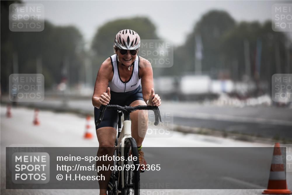 16.08.2026 - KN Förde Triathlon 2026 H.Heesch http://msf.ph/oto/9973365 16.08.2026 10:04:25 Radfahren  meine-sportfotos.de
