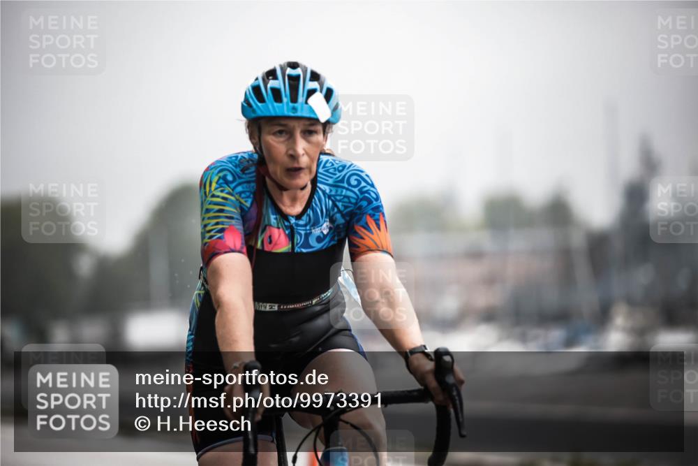 16.08.2026 - KN Förde Triathlon 2026 H.Heesch http://msf.ph/oto/9973391 16.08.2026 10:04:45 Radfahren 128, 132, 214, 264 meine-sportfotos.de