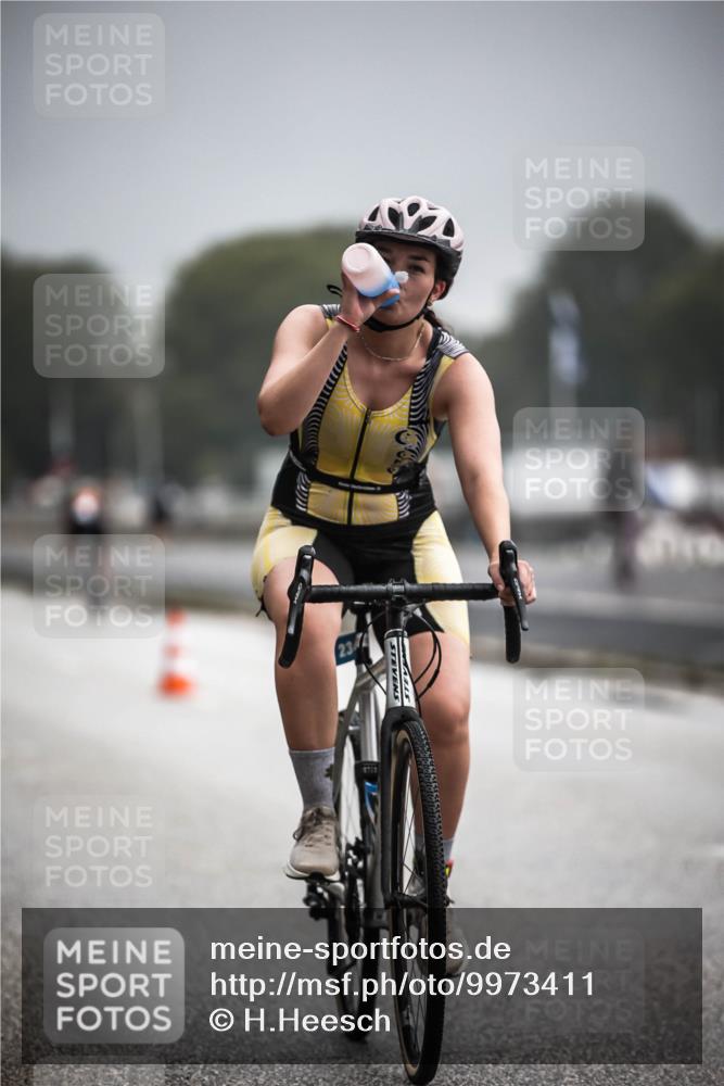 16.08.2026 - KN Förde Triathlon 2026 H.Heesch http://msf.ph/oto/9973411 16.08.2026 10:05:46 Radfahren 233, 234, 247, 253 meine-sportfotos.de