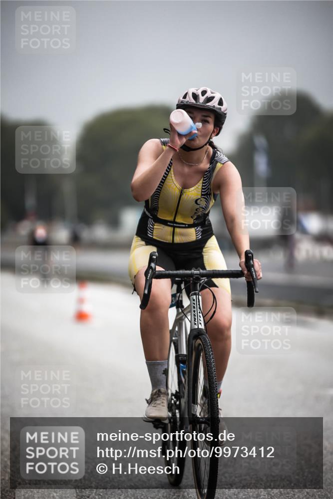 16.08.2026 - KN Förde Triathlon 2026 H.Heesch http://msf.ph/oto/9973412 16.08.2026 10:05:46 Radfahren 233, 234, 247, 253 meine-sportfotos.de