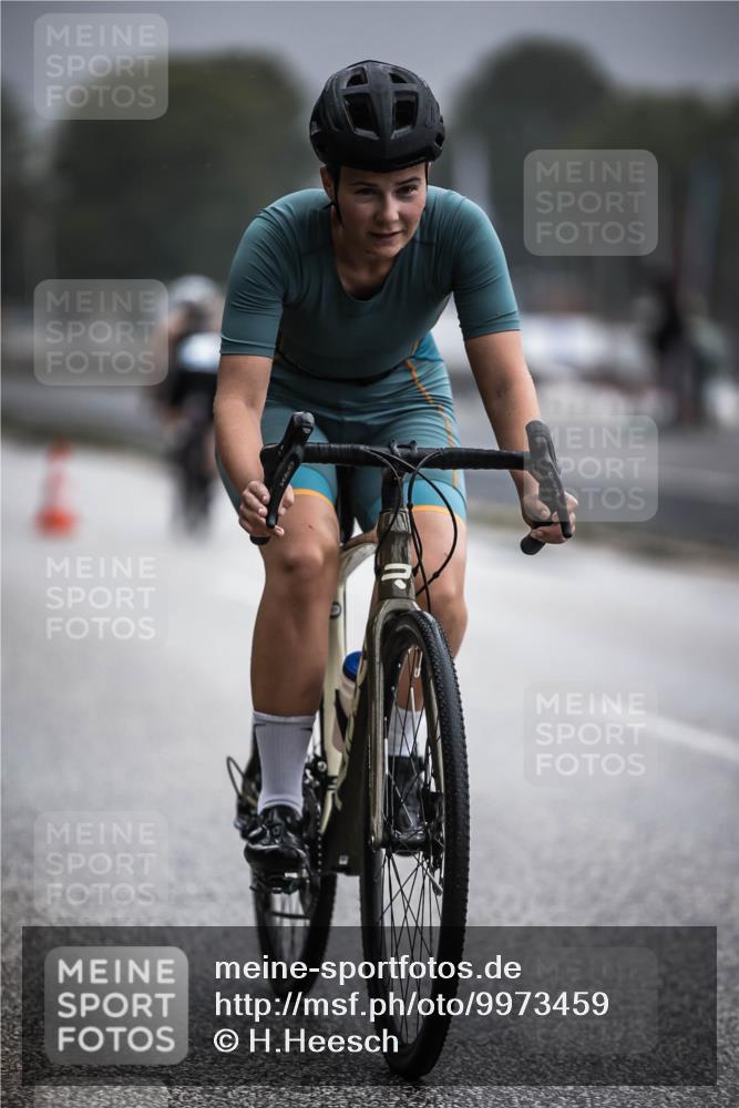 16.08.2026 - KN Förde Triathlon 2026 H.Heesch http://msf.ph/oto/9973459 16.08.2026 10:05:55 Radfahren 137 meine-sportfotos.de