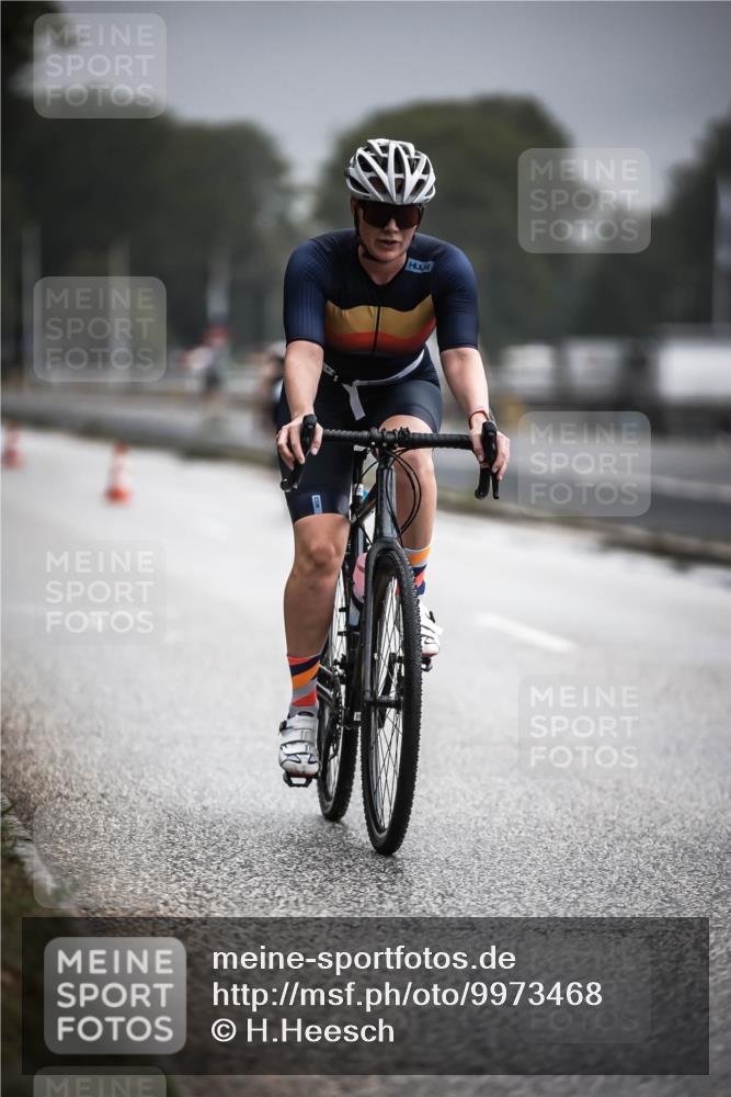 16.08.2026 - KN Förde Triathlon 2026 H.Heesch http://msf.ph/oto/9973468 16.08.2026 10:05:56 Radfahren 137 meine-sportfotos.de
