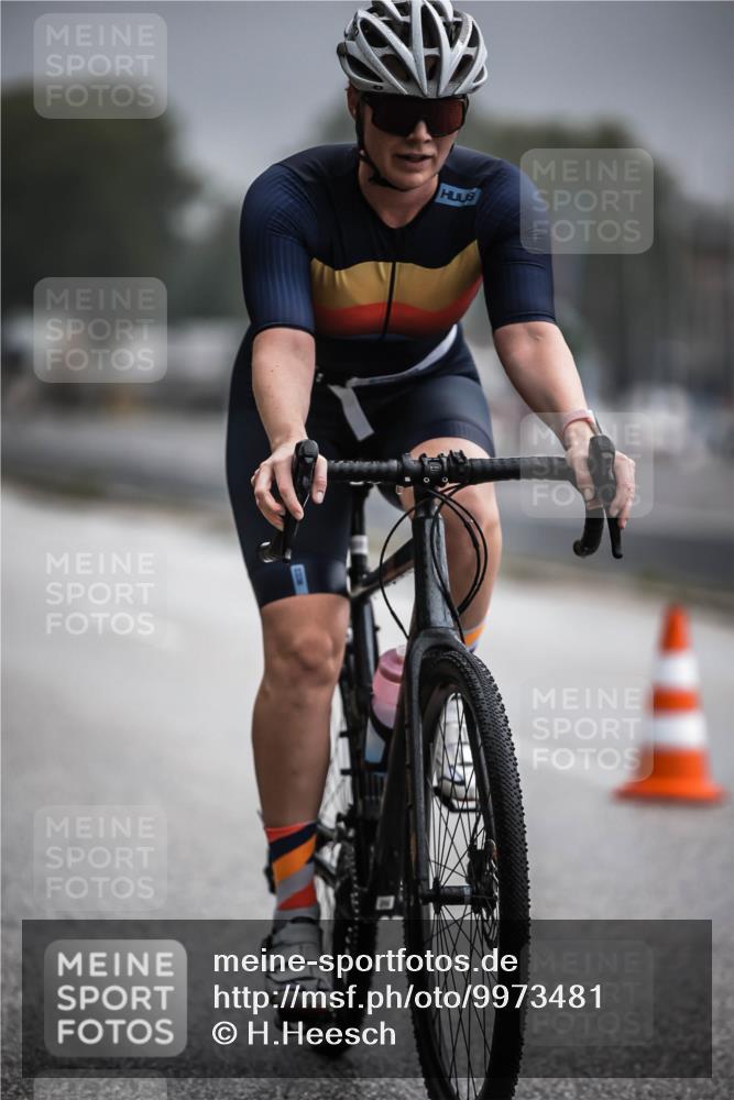 16.08.2026 - KN Förde Triathlon 2026 H.Heesch http://msf.ph/oto/9973481 16.08.2026 10:05:57 Radfahren 137 meine-sportfotos.de