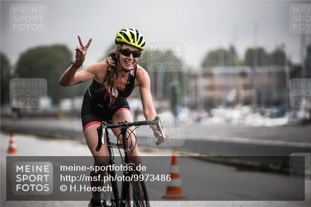 16.08.2026 - KN Förde Triathlon 2026 H.Heesch http://msf.ph/oto/9973486 16.08.2026 10:06:11 Radfahren  meine-sportfotos.de