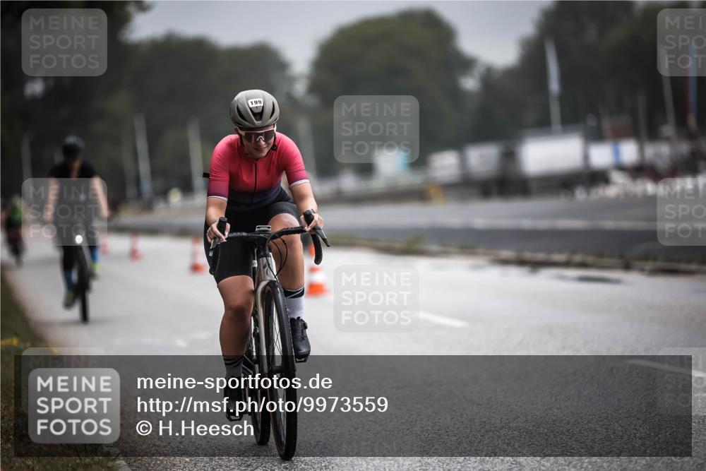16.08.2026 - KN Förde Triathlon 2026 H.Heesch http://msf.ph/oto/9973559 16.08.2026 10:06:36 Radfahren 260 meine-sportfotos.de