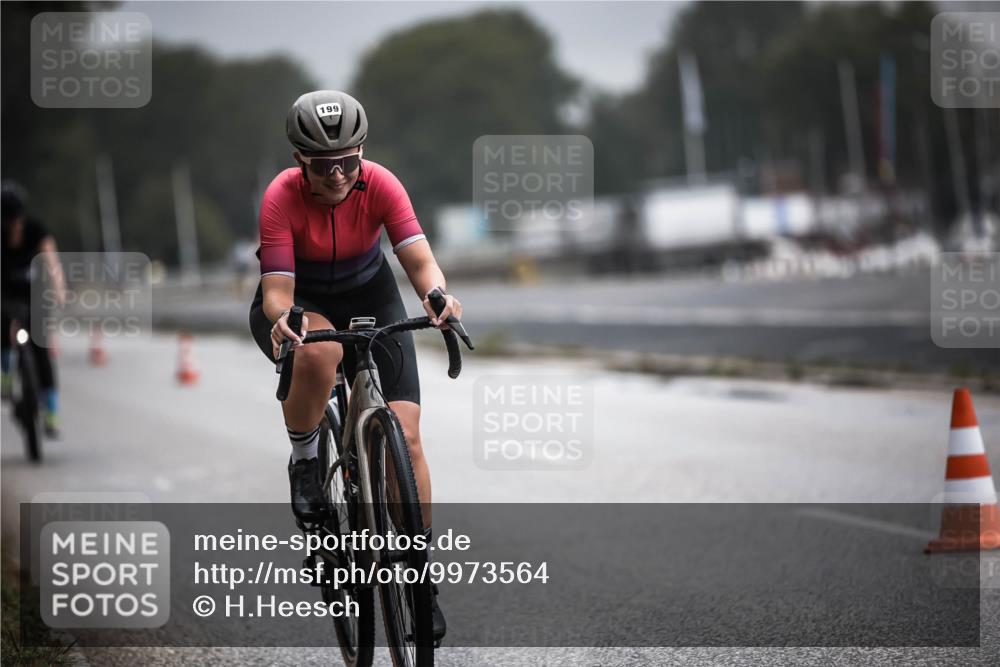 16.08.2026 - KN Förde Triathlon 2026 H.Heesch http://msf.ph/oto/9973564 16.08.2026 10:06:36 Radfahren 260 meine-sportfotos.de