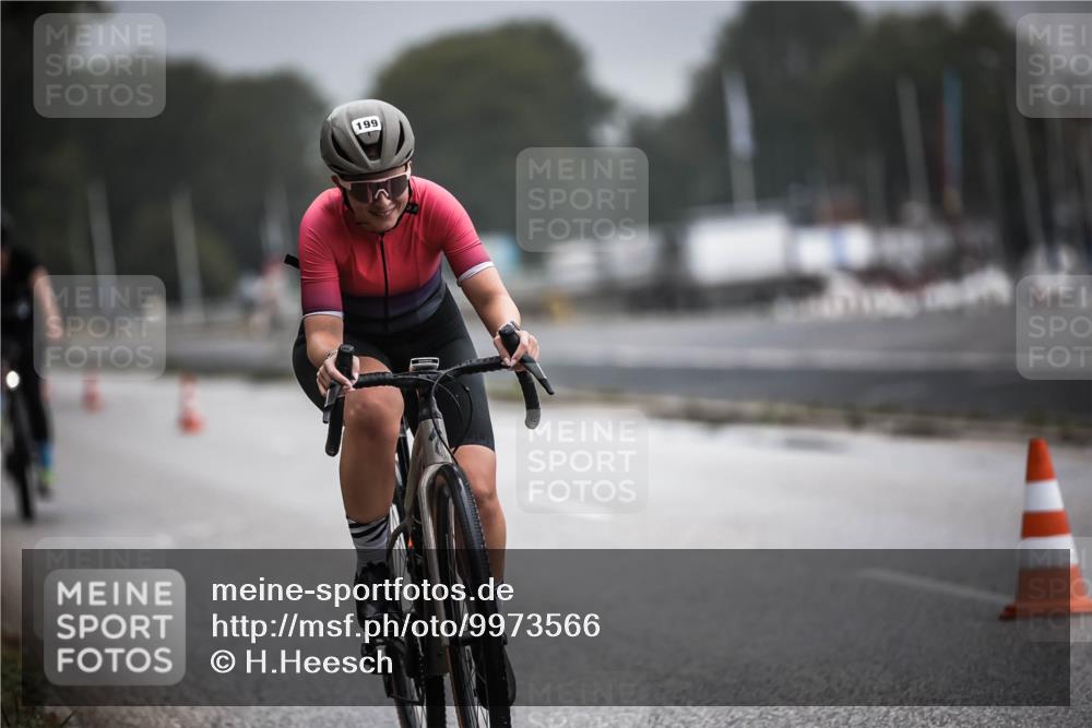 16.08.2026 - KN Förde Triathlon 2026 H.Heesch http://msf.ph/oto/9973566 16.08.2026 10:06:37 Radfahren 213, 260 meine-sportfotos.de