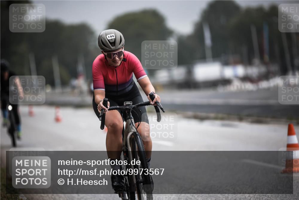 16.08.2026 - KN Förde Triathlon 2026 H.Heesch http://msf.ph/oto/9973567 16.08.2026 10:06:37 Radfahren 213, 260 meine-sportfotos.de
