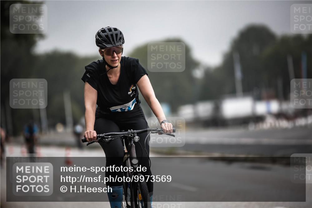 16.08.2026 - KN Förde Triathlon 2026 H.Heesch http://msf.ph/oto/9973569 16.08.2026 10:06:39 Radfahren 213, 260 meine-sportfotos.de