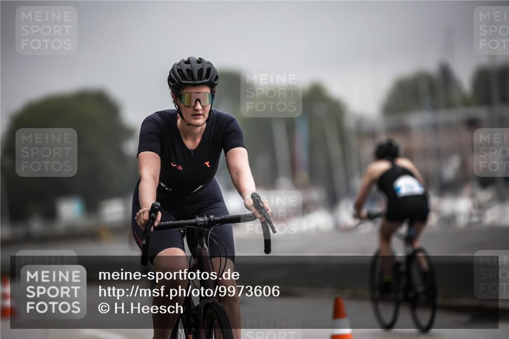 16.08.2026 - KN Förde Triathlon 2026 H.Heesch http://msf.ph/oto/9973606 16.08.2026 10:06:48 Radfahren  meine-sportfotos.de