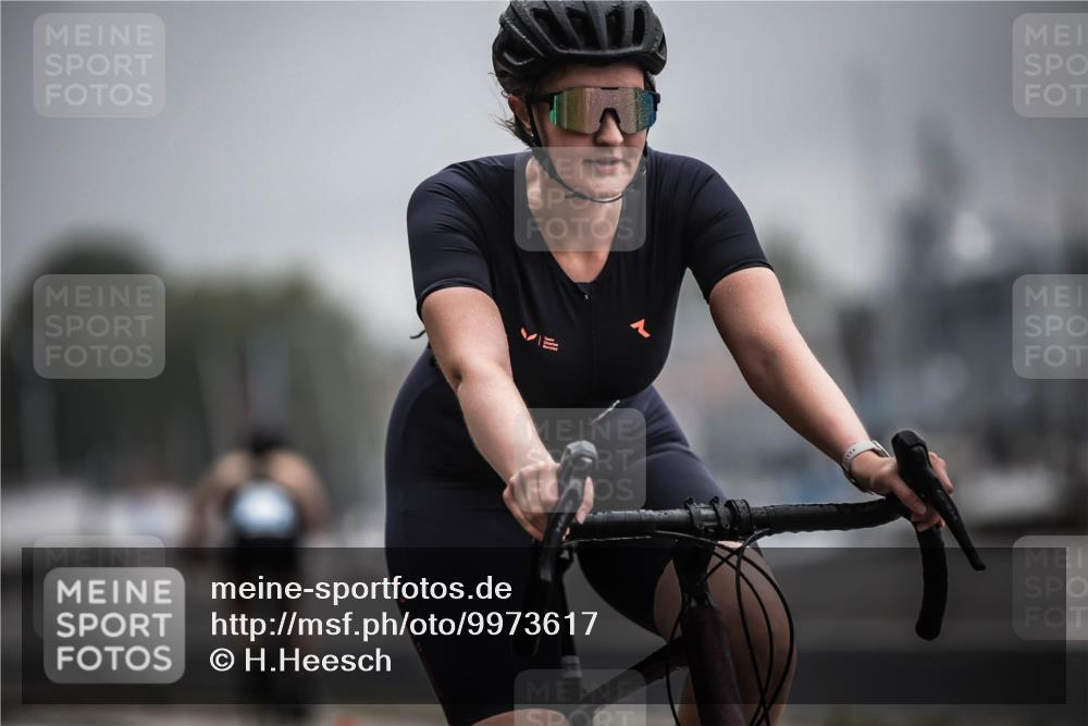 16.08.2026 - KN Förde Triathlon 2026 H.Heesch http://msf.ph/oto/9973617 16.08.2026 10:06:48 Radfahren  meine-sportfotos.de