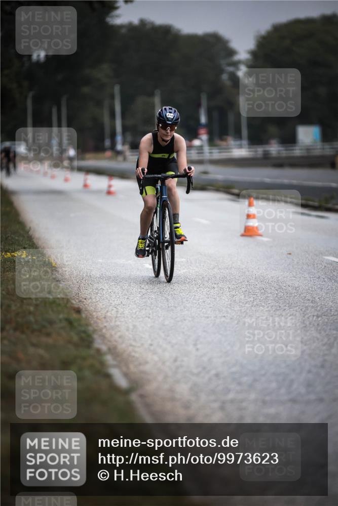 16.08.2026 - KN Förde Triathlon 2026 H.Heesch http://msf.ph/oto/9973623 16.08.2026 10:07:39 Radfahren 134, 223, 254 meine-sportfotos.de