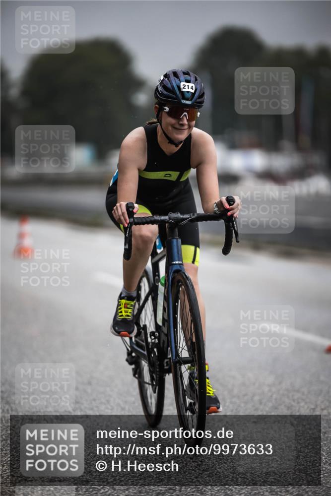 16.08.2026 - KN Förde Triathlon 2026 H.Heesch http://msf.ph/oto/9973633 16.08.2026 10:07:41 Radfahren 134, 223, 254 meine-sportfotos.de