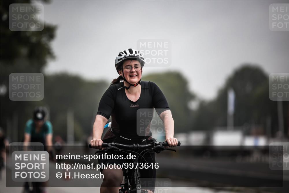 16.08.2026 - KN Förde Triathlon 2026 H.Heesch http://msf.ph/oto/9973646 16.08.2026 10:07:58 Radfahren 261, 264, 268 meine-sportfotos.de