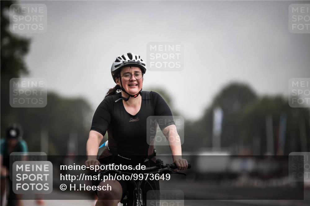 16.08.2026 - KN Förde Triathlon 2026 H.Heesch http://msf.ph/oto/9973649 16.08.2026 10:07:58 Radfahren 261, 264, 268 meine-sportfotos.de