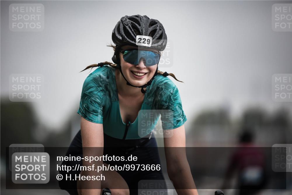 16.08.2026 - KN Förde Triathlon 2026 H.Heesch http://msf.ph/oto/9973666 16.08.2026 10:08:01 Radfahren 128, 216, 264 meine-sportfotos.de