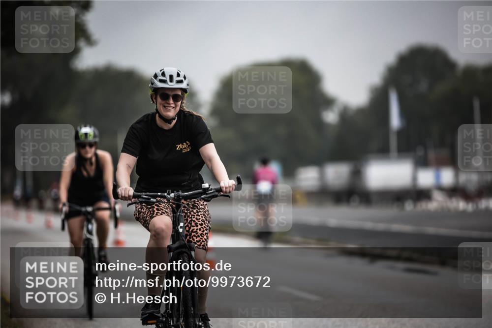 16.08.2026 - KN Förde Triathlon 2026 H.Heesch http://msf.ph/oto/9973672 16.08.2026 10:08:04 Radfahren 128, 132, 216, 219 meine-sportfotos.de