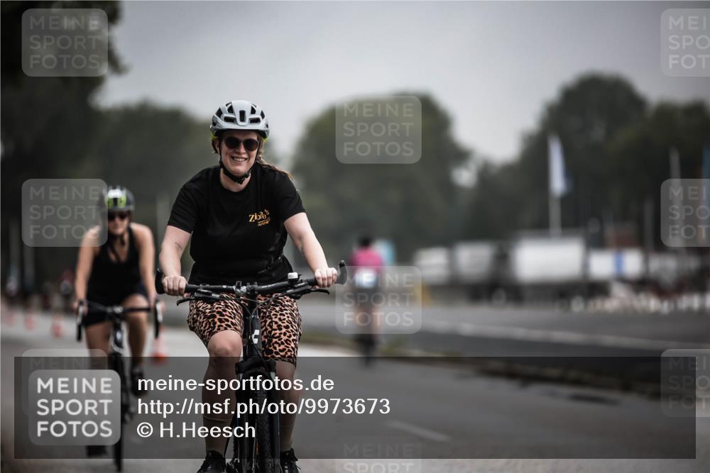 16.08.2026 - KN Förde Triathlon 2026 H.Heesch http://msf.ph/oto/9973673 16.08.2026 10:08:04 Radfahren 128, 132, 216, 219 meine-sportfotos.de