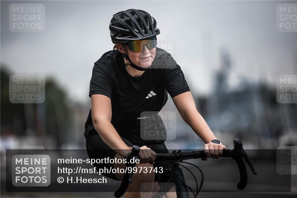 16.08.2026 - KN Förde Triathlon 2026 H.Heesch http://msf.ph/oto/9973743 16.08.2026 10:11:36 Radfahren  meine-sportfotos.de