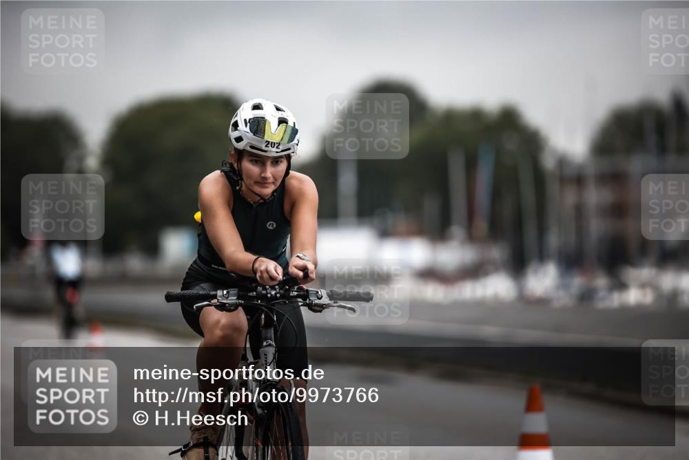 16.08.2026 - KN Förde Triathlon 2026 H.Heesch http://msf.ph/oto/9973766 16.08.2026 10:12:06 Radfahren  meine-sportfotos.de
