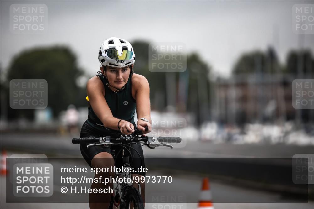 16.08.2026 - KN Förde Triathlon 2026 H.Heesch http://msf.ph/oto/9973770 16.08.2026 10:12:06 Radfahren  meine-sportfotos.de