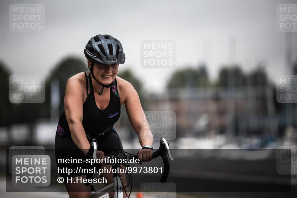 16.08.2026 - KN Förde Triathlon 2026 H.Heesch http://msf.ph/oto/9973801 16.08.2026 10:12:26 Radfahren 266 meine-sportfotos.de