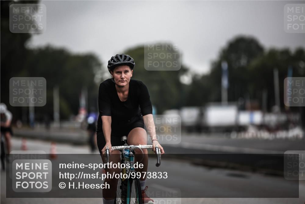 16.08.2026 - KN Förde Triathlon 2026 H.Heesch http://msf.ph/oto/9973833 16.08.2026 10:13:26 Radfahren  meine-sportfotos.de