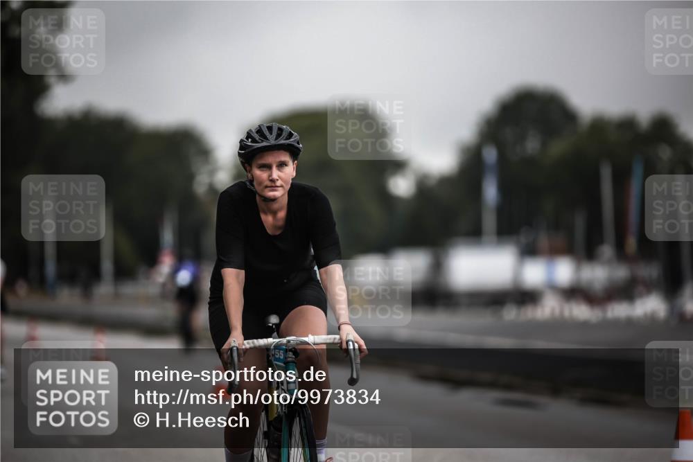 16.08.2026 - KN Förde Triathlon 2026 H.Heesch http://msf.ph/oto/9973834 16.08.2026 10:13:26 Radfahren  meine-sportfotos.de