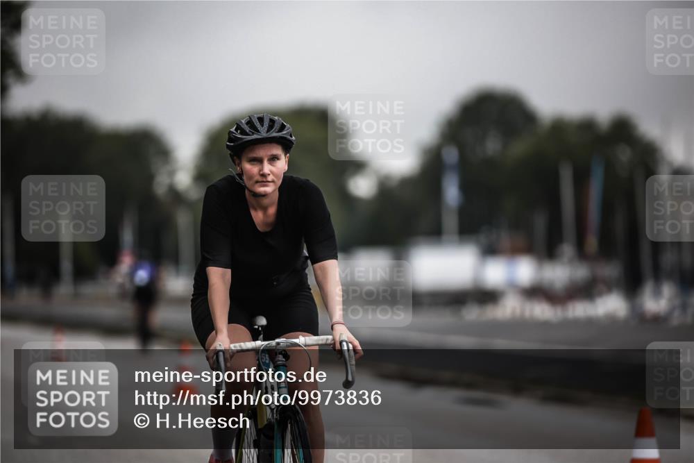 16.08.2026 - KN Förde Triathlon 2026 H.Heesch http://msf.ph/oto/9973836 16.08.2026 10:13:26 Radfahren  meine-sportfotos.de