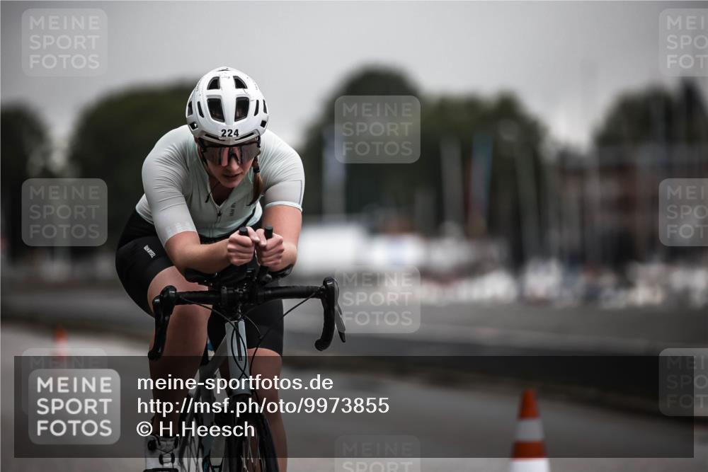 16.08.2026 - KN Förde Triathlon 2026 H.Heesch http://msf.ph/oto/9973855 16.08.2026 10:13:30 Radfahren 244 meine-sportfotos.de