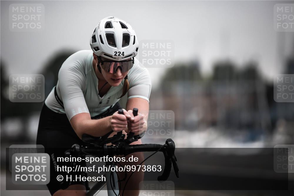 16.08.2026 - KN Förde Triathlon 2026 H.Heesch http://msf.ph/oto/9973863 16.08.2026 10:13:31 Radfahren 244 meine-sportfotos.de