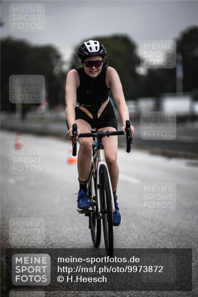 16.08.2026 - KN Förde Triathlon 2026 H.Heesch http://msf.ph/oto/9973872 16.08.2026 10:13:43 Radfahren  meine-sportfotos.de