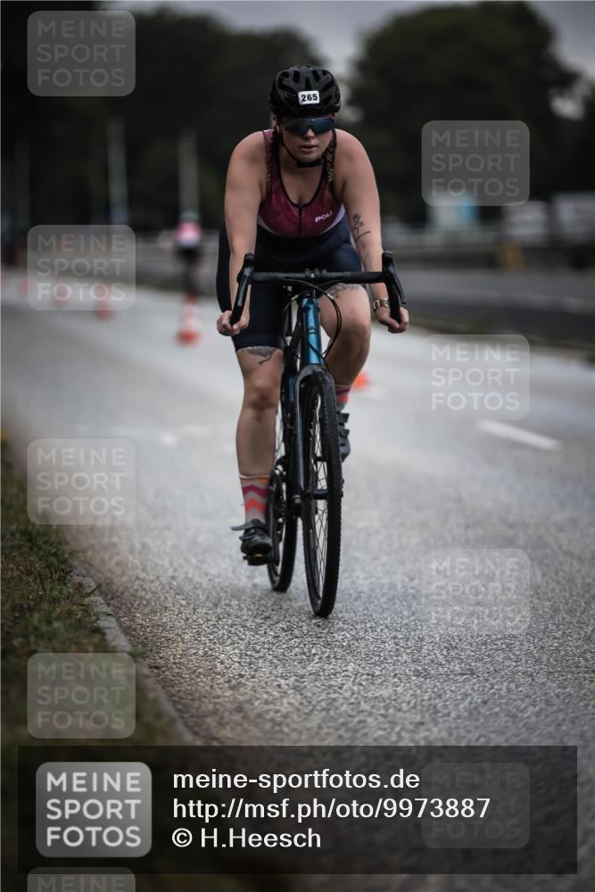 16.08.2026 - KN Förde Triathlon 2026 H.Heesch http://msf.ph/oto/9973887 16.08.2026 10:13:48 Radfahren  meine-sportfotos.de