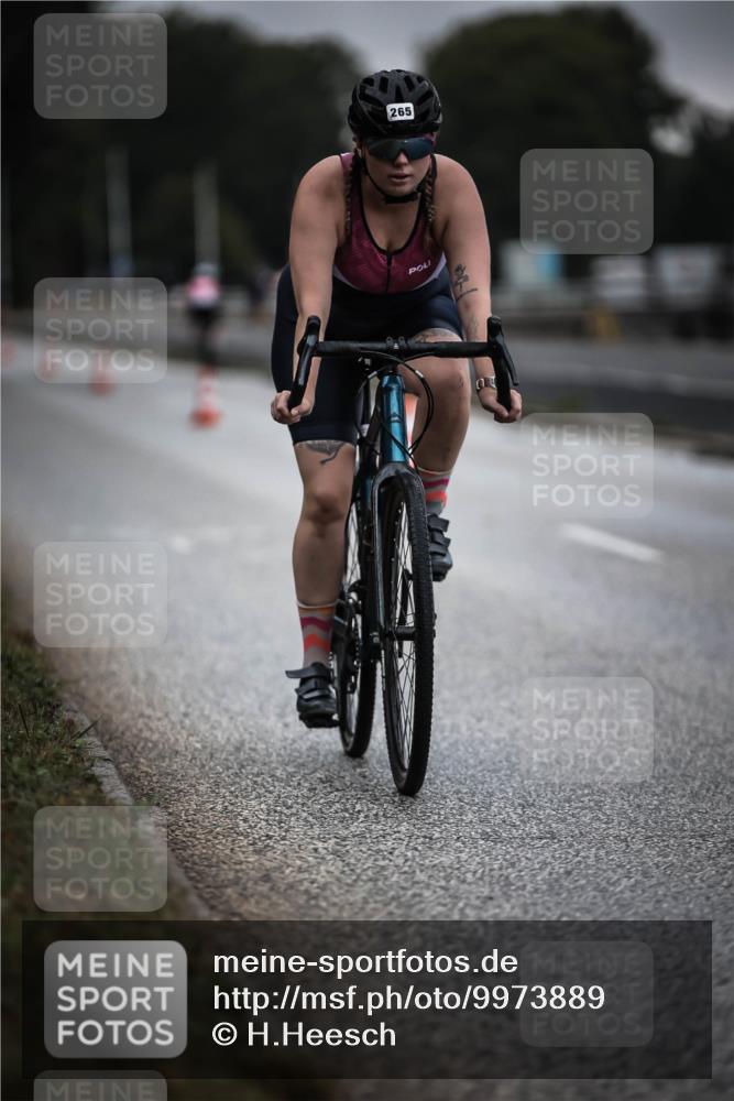 16.08.2026 - KN Förde Triathlon 2026 H.Heesch http://msf.ph/oto/9973889 16.08.2026 10:13:48 Radfahren  meine-sportfotos.de