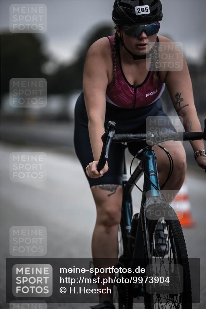 16.08.2026 - KN Förde Triathlon 2026 H.Heesch http://msf.ph/oto/9973904 16.08.2026 10:13:49 Radfahren 227 meine-sportfotos.de