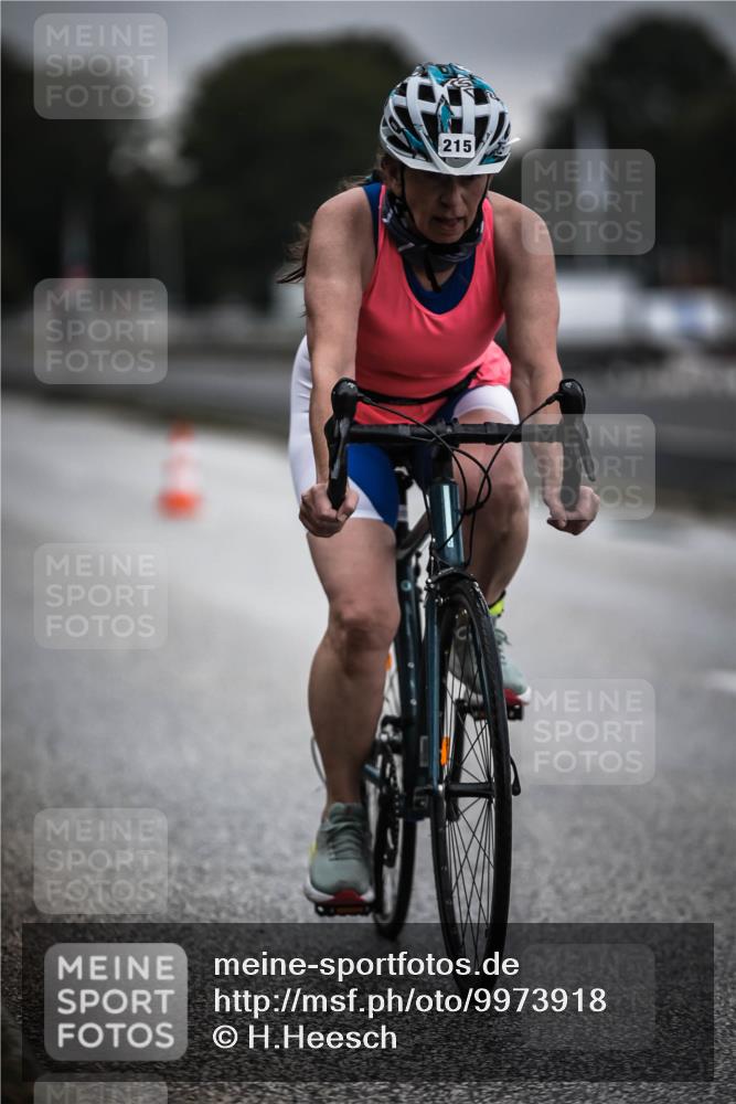 16.08.2026 - KN Förde Triathlon 2026 H.Heesch http://msf.ph/oto/9973918 16.08.2026 10:13:58 Radfahren  meine-sportfotos.de