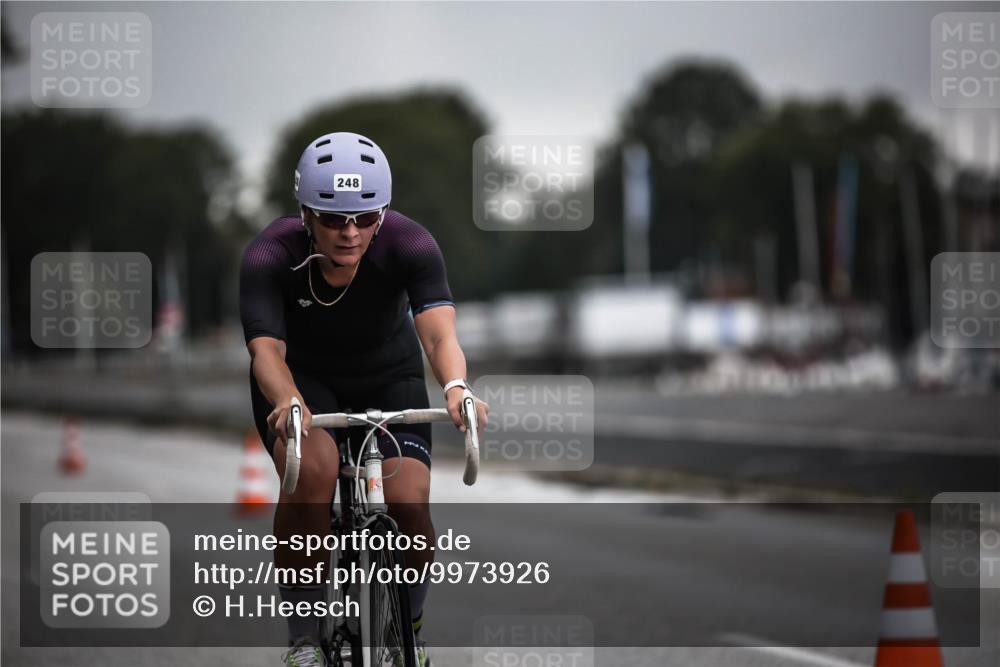 16.08.2026 - KN Förde Triathlon 2026 H.Heesch http://msf.ph/oto/9973926 16.08.2026 10:14:15 Radfahren  meine-sportfotos.de