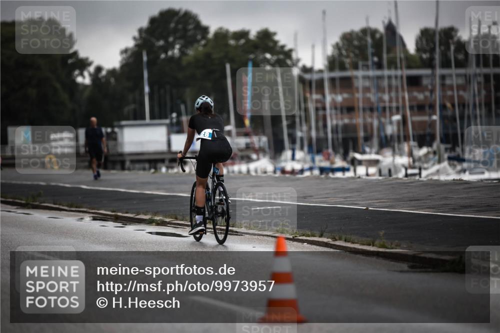 16.08.2026 - KN Förde Triathlon 2026 H.Heesch http://msf.ph/oto/9973957 16.08.2026 10:14:41 Radfahren  meine-sportfotos.de