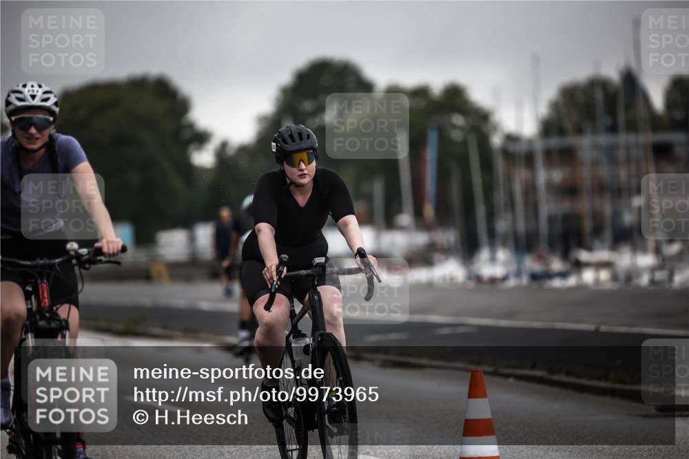 16.08.2026 - KN Förde Triathlon 2026 H.Heesch http://msf.ph/oto/9973965 16.08.2026 10:14:42 Radfahren  meine-sportfotos.de