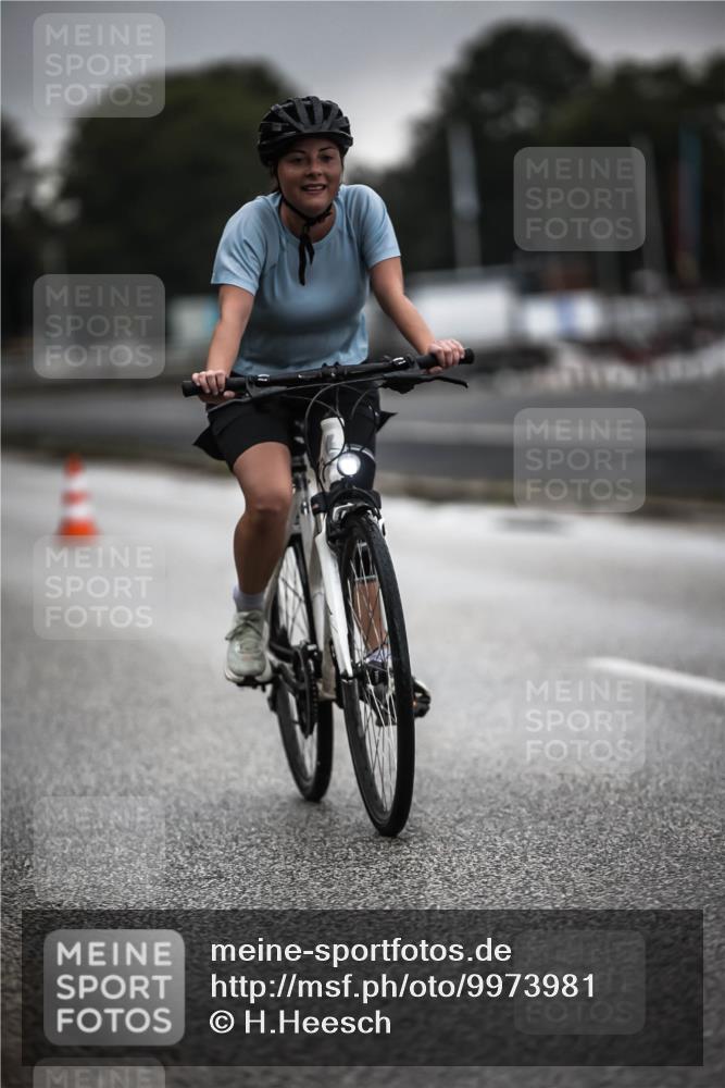 16.08.2026 - KN Förde Triathlon 2026 H.Heesch http://msf.ph/oto/9973981 16.08.2026 10:14:56 Radfahren  meine-sportfotos.de