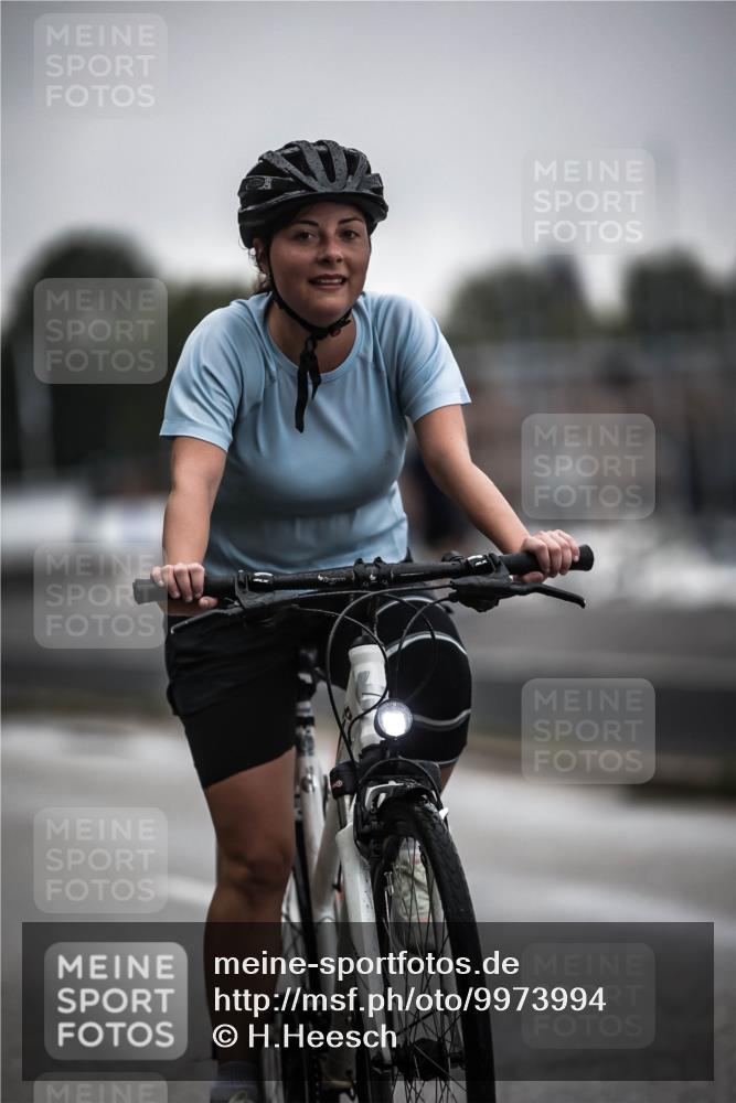 16.08.2026 - KN Förde Triathlon 2026 H.Heesch http://msf.ph/oto/9973994 16.08.2026 10:14:57 Radfahren  meine-sportfotos.de