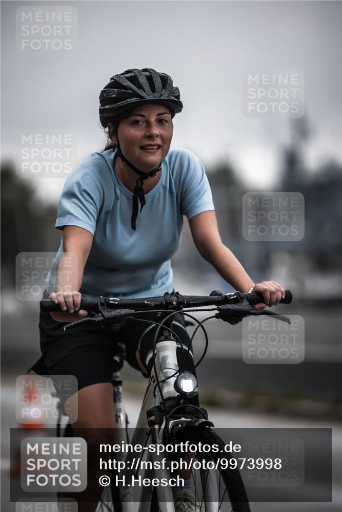 16.08.2026 - KN Förde Triathlon 2026 H.Heesch http://msf.ph/oto/9973998 16.08.2026 10:14:57 Radfahren  meine-sportfotos.de