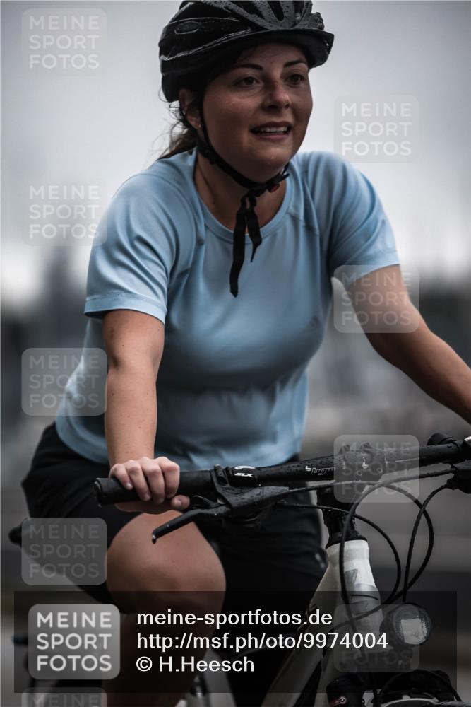 16.08.2026 - KN Förde Triathlon 2026 H.Heesch http://msf.ph/oto/9974004 16.08.2026 10:14:57 Radfahren  meine-sportfotos.de