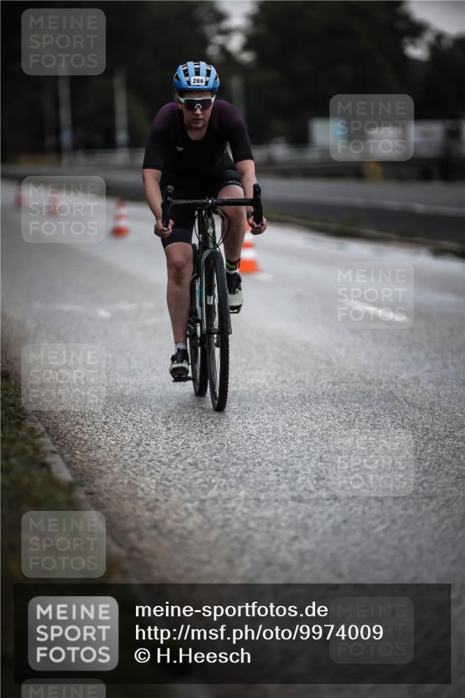 16.08.2026 - KN Förde Triathlon 2026 H.Heesch http://msf.ph/oto/9974009 16.08.2026 10:15:19 Radfahren 253 meine-sportfotos.de